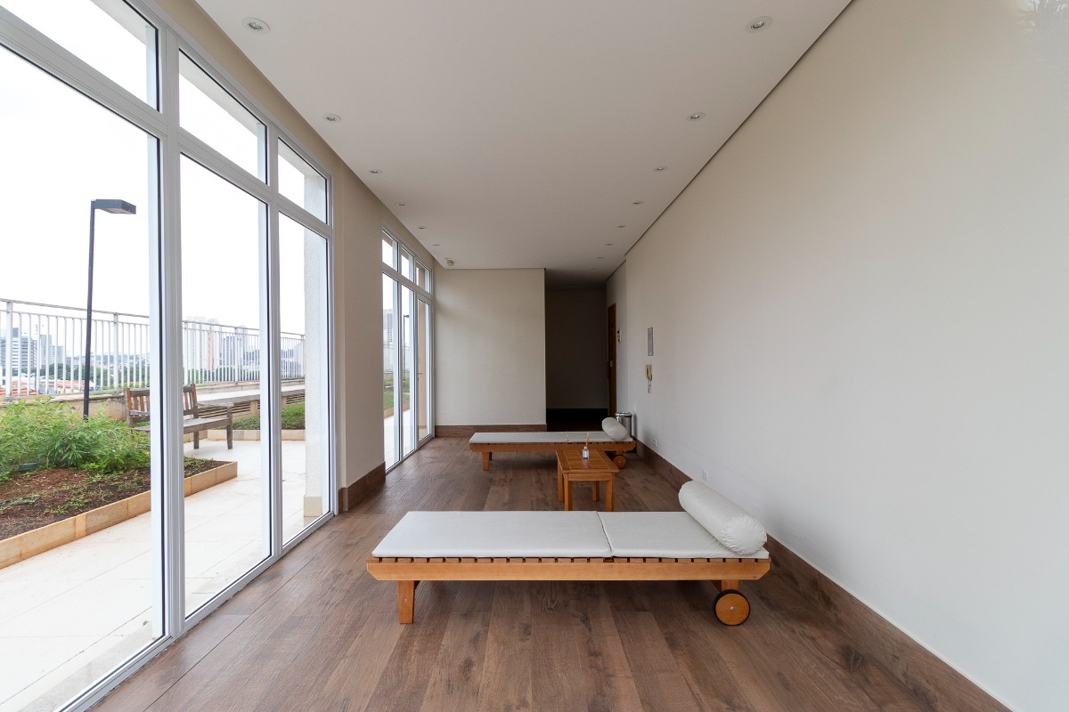 Apartamento à venda com 2 quartos, 82m² - Foto 24