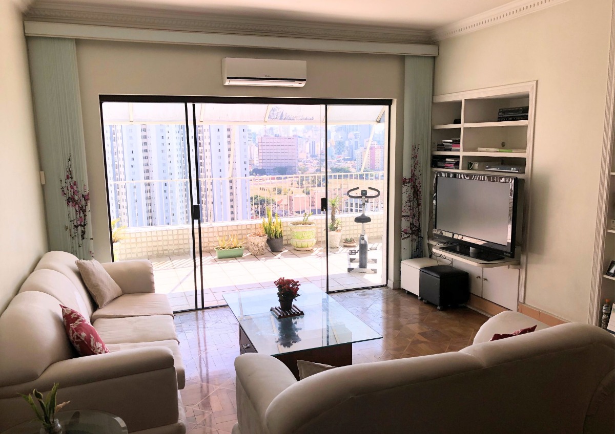 Cobertura para venda com 3 quartos, sendo 2 suítes, 270m²