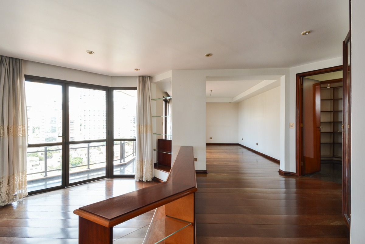 Apartamento à venda com 4 quartos, 274m² - Foto 7