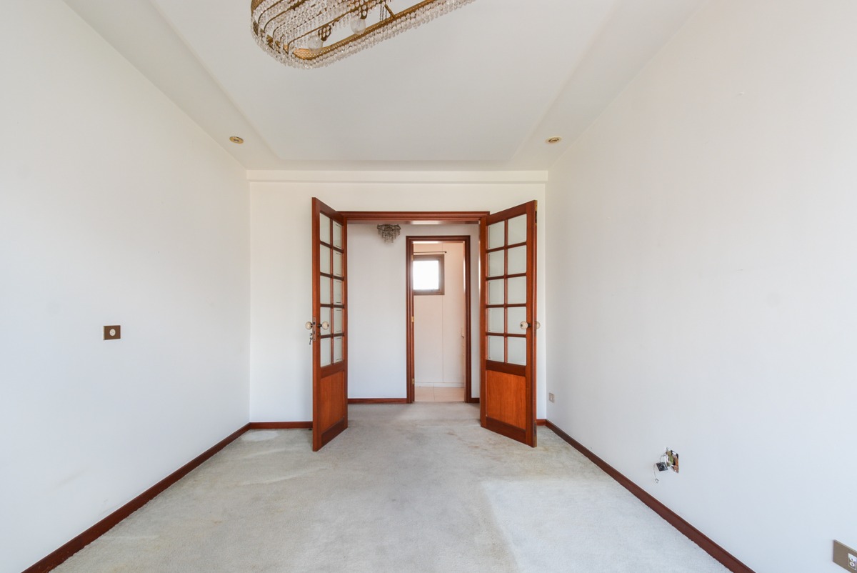 Apartamento à venda com 4 quartos, 274m² - Foto 35