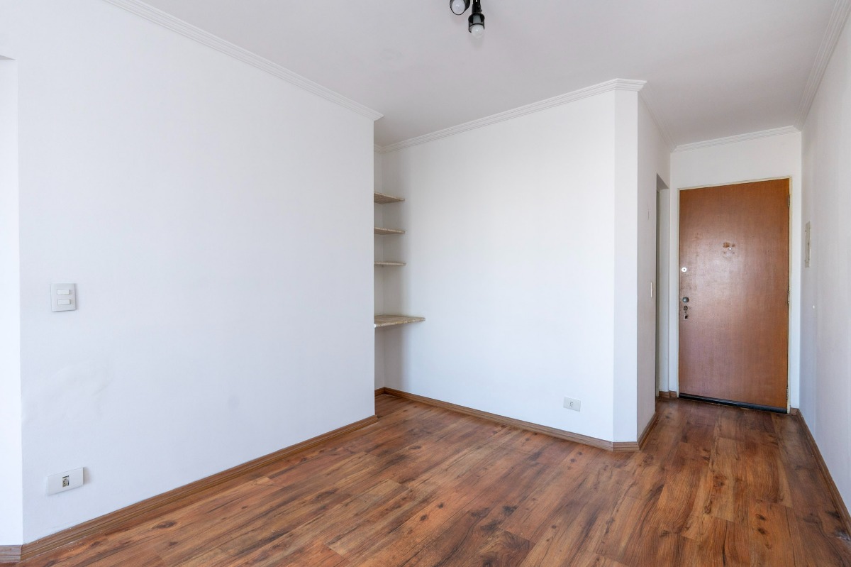 Apartamento à venda com 2 quartos, 65m² - Foto 12
