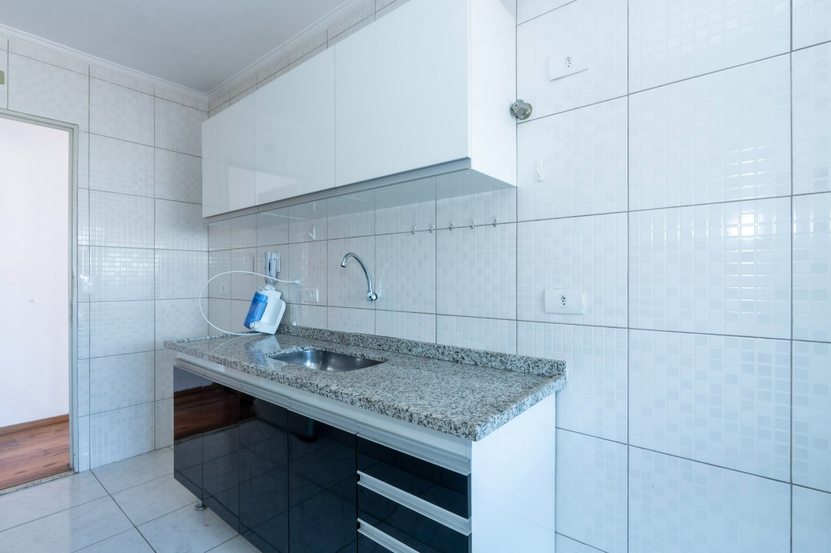 Apartamento à venda com 2 quartos, 65m² - Foto 16