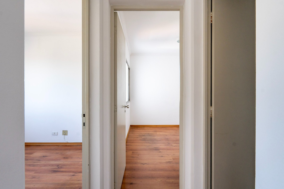 Apartamento à venda com 2 quartos, 65m² - Foto 18