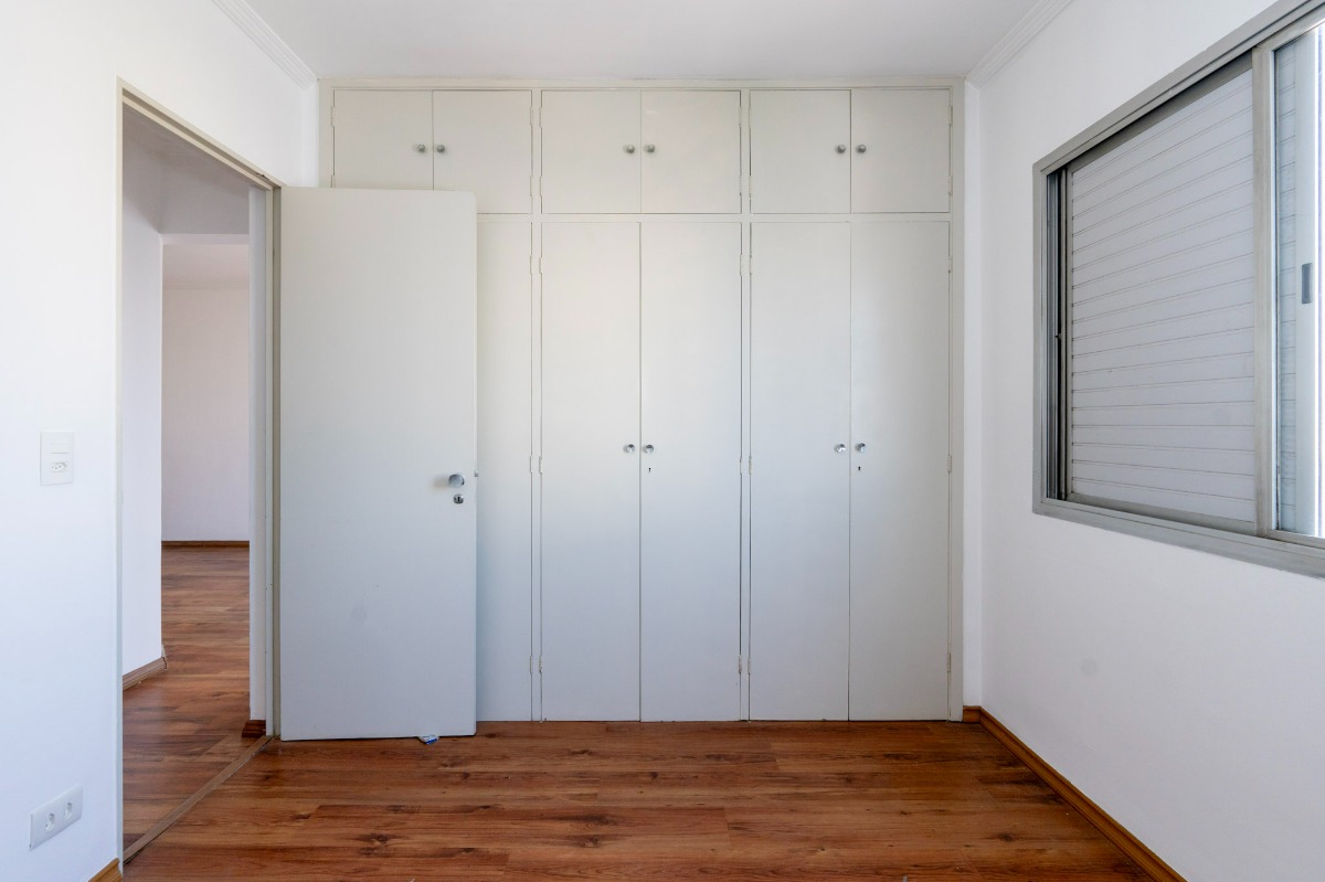 Apartamento à venda com 2 quartos, 65m² - Foto 21