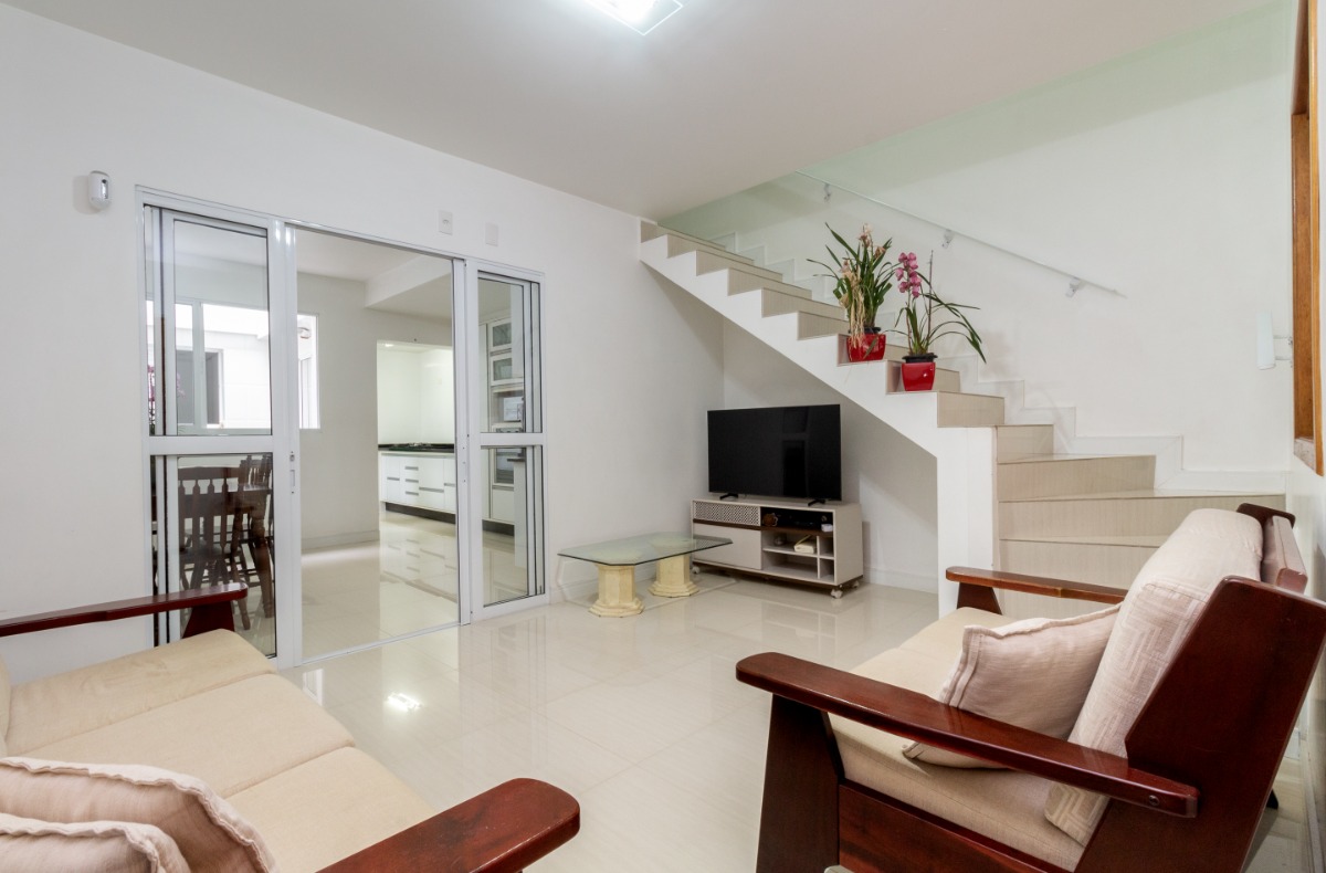 Casa de vila para venda com 3 quartos, 72m²