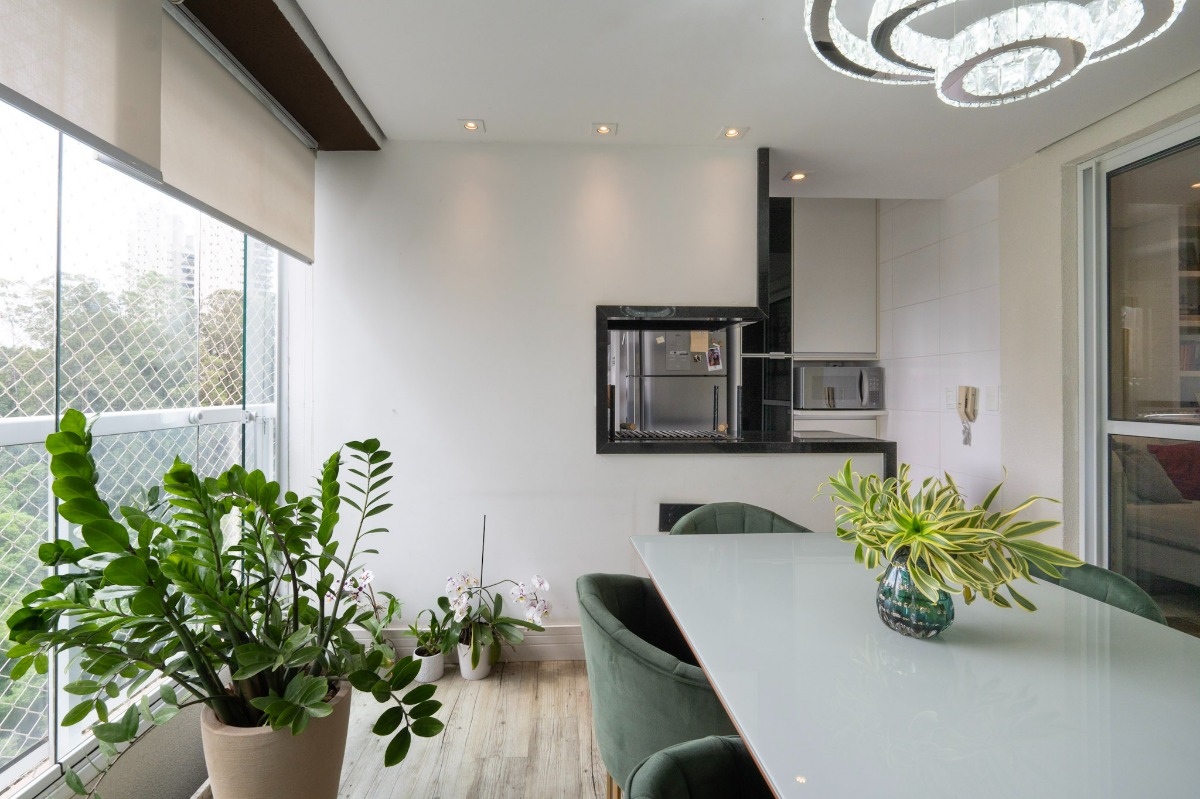 Apartamento à venda com 2 quartos, 77m² - Foto 4