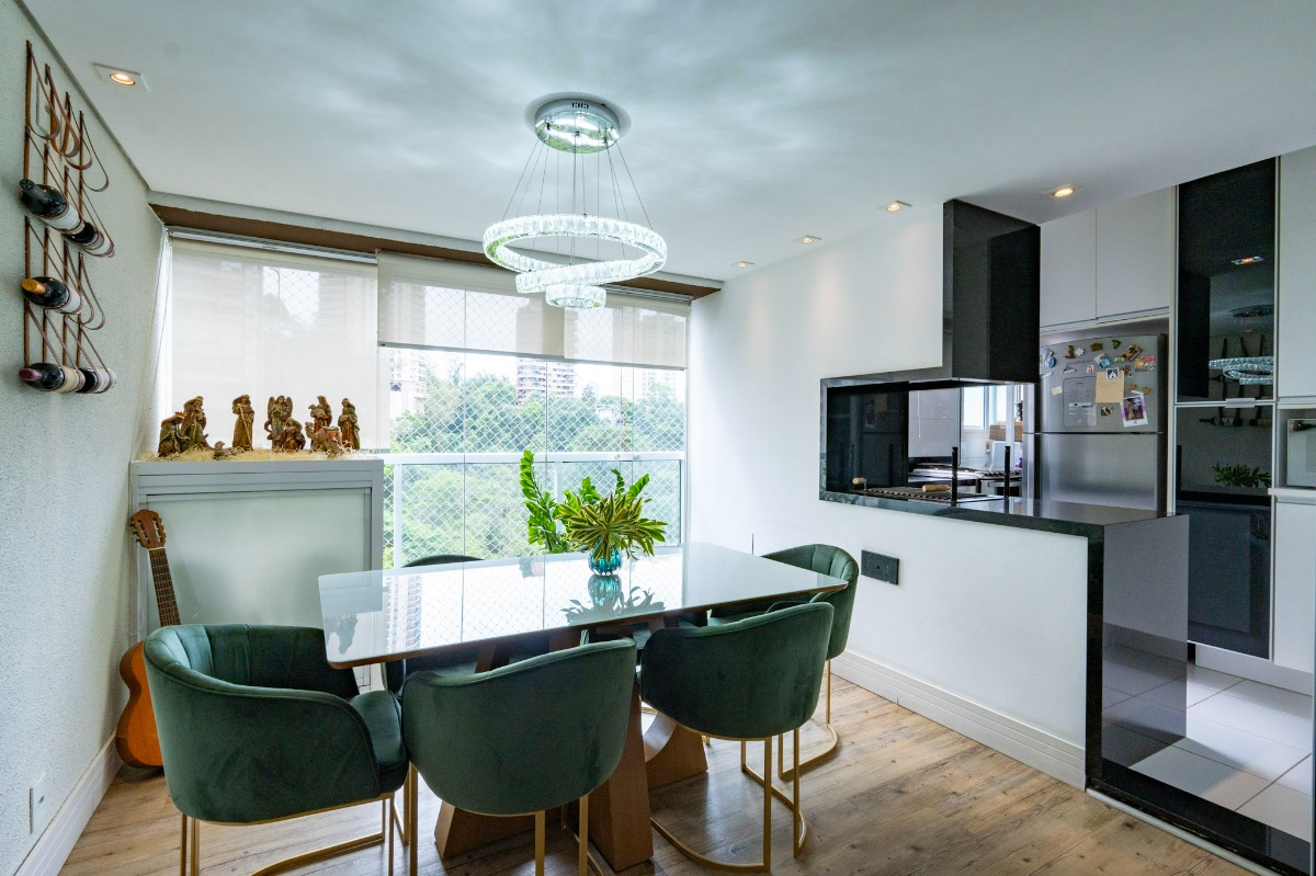 Apartamento à venda com 2 quartos, 77m² - Foto 1