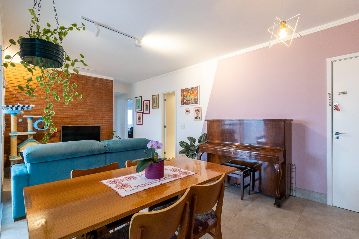 Apartamento à venda com 2 quartos, 82m² - Foto 3