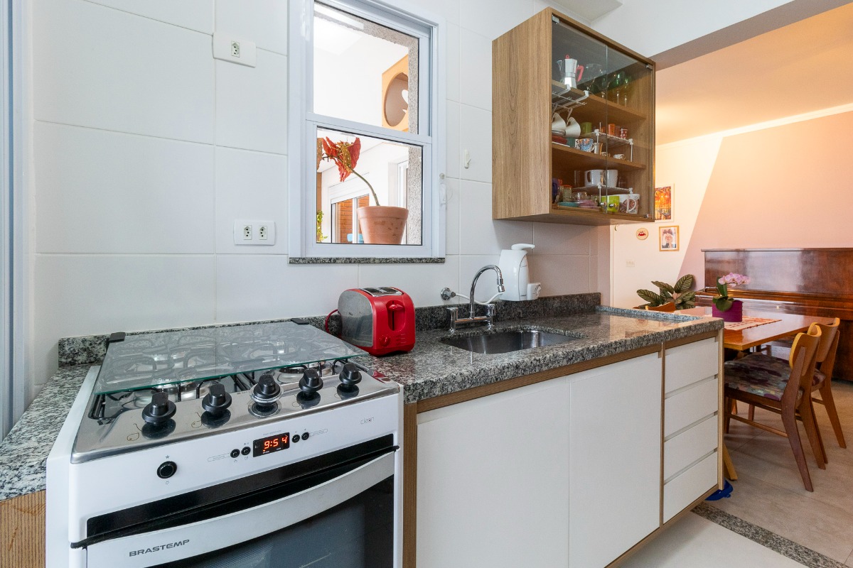 Apartamento à venda com 2 quartos, 82m² - Foto 12