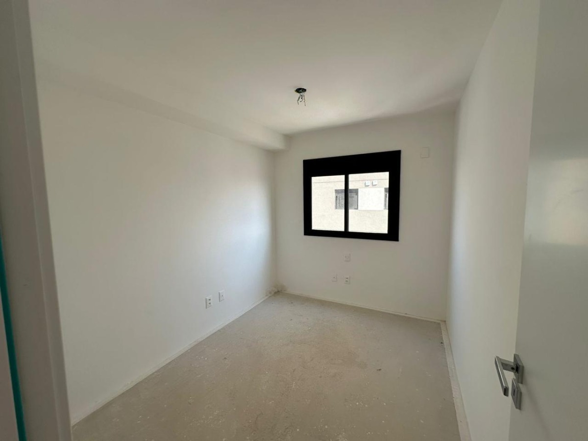 Apartamento à venda com 3 quartos, 86m² - Foto 15