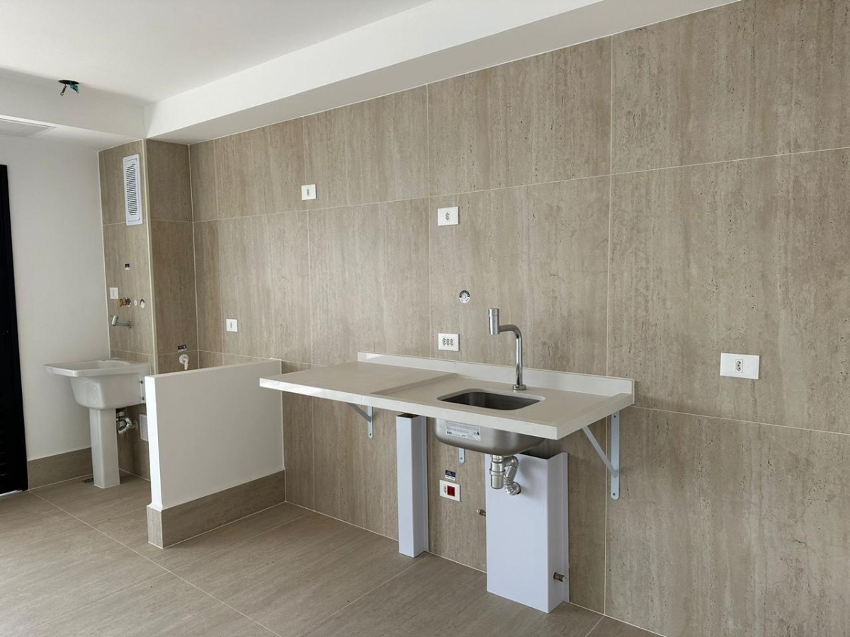 Apartamento à venda com 3 quartos, 86m² - Foto 19