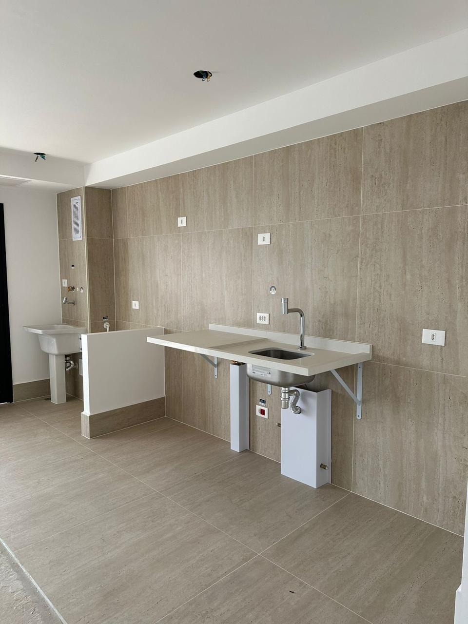Apartamento à venda com 3 quartos, 86m² - Foto 18