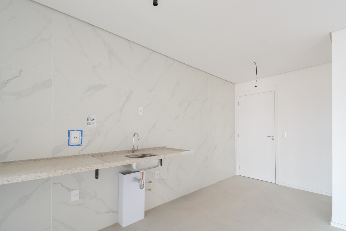 Apartamento à venda com 3 quartos, 109m² - Foto 11