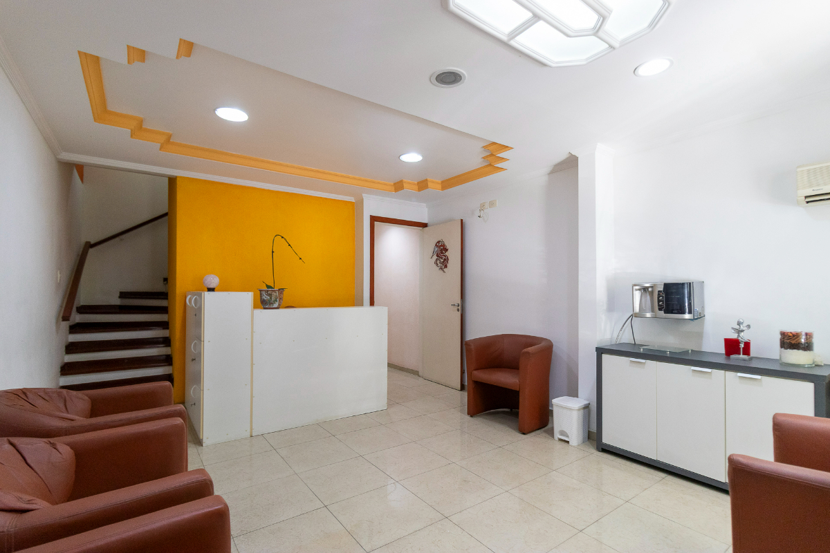 Terreno residencial para venda, 180m²