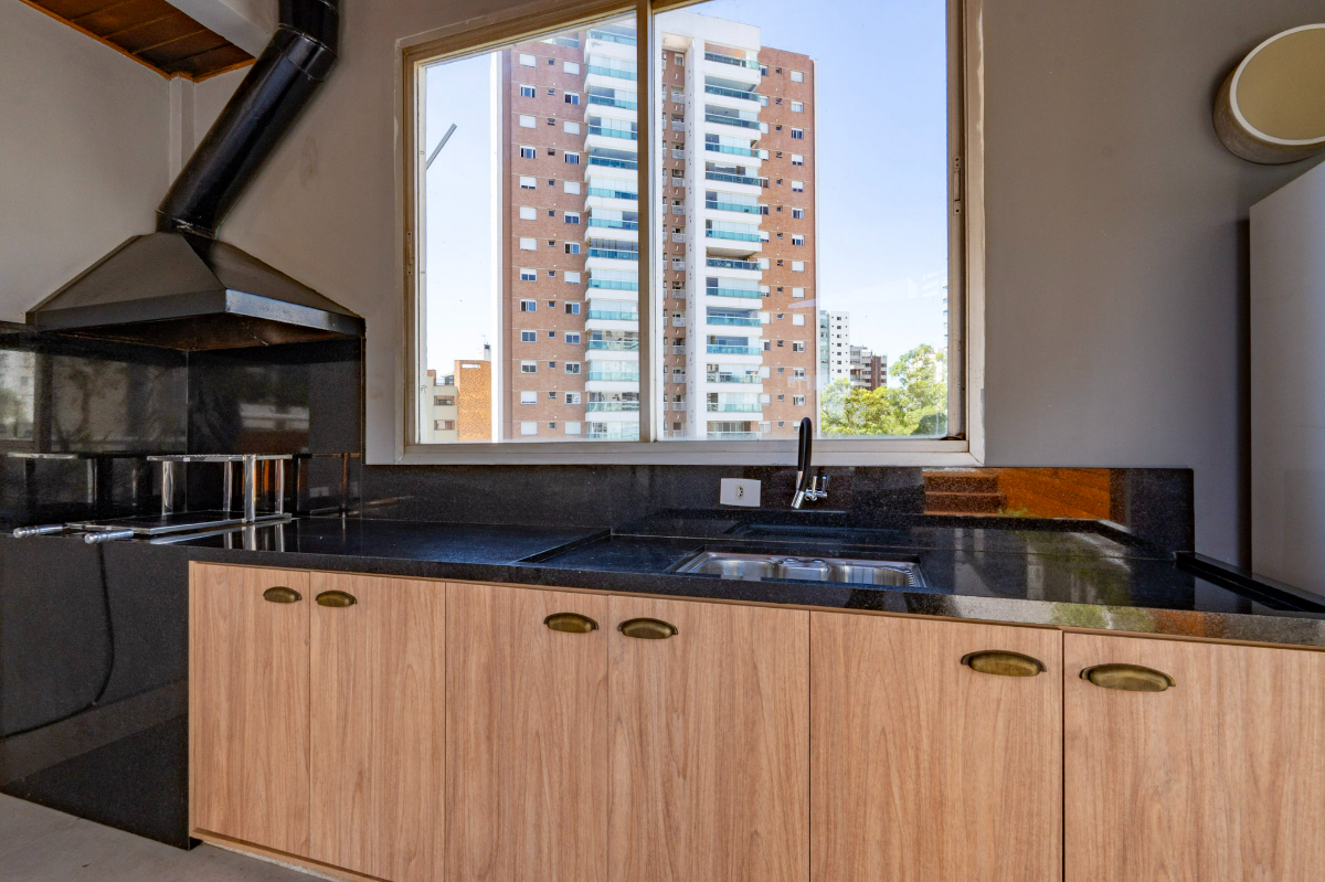 Cobertura à venda com 4 quartos, 255m² - Foto 2