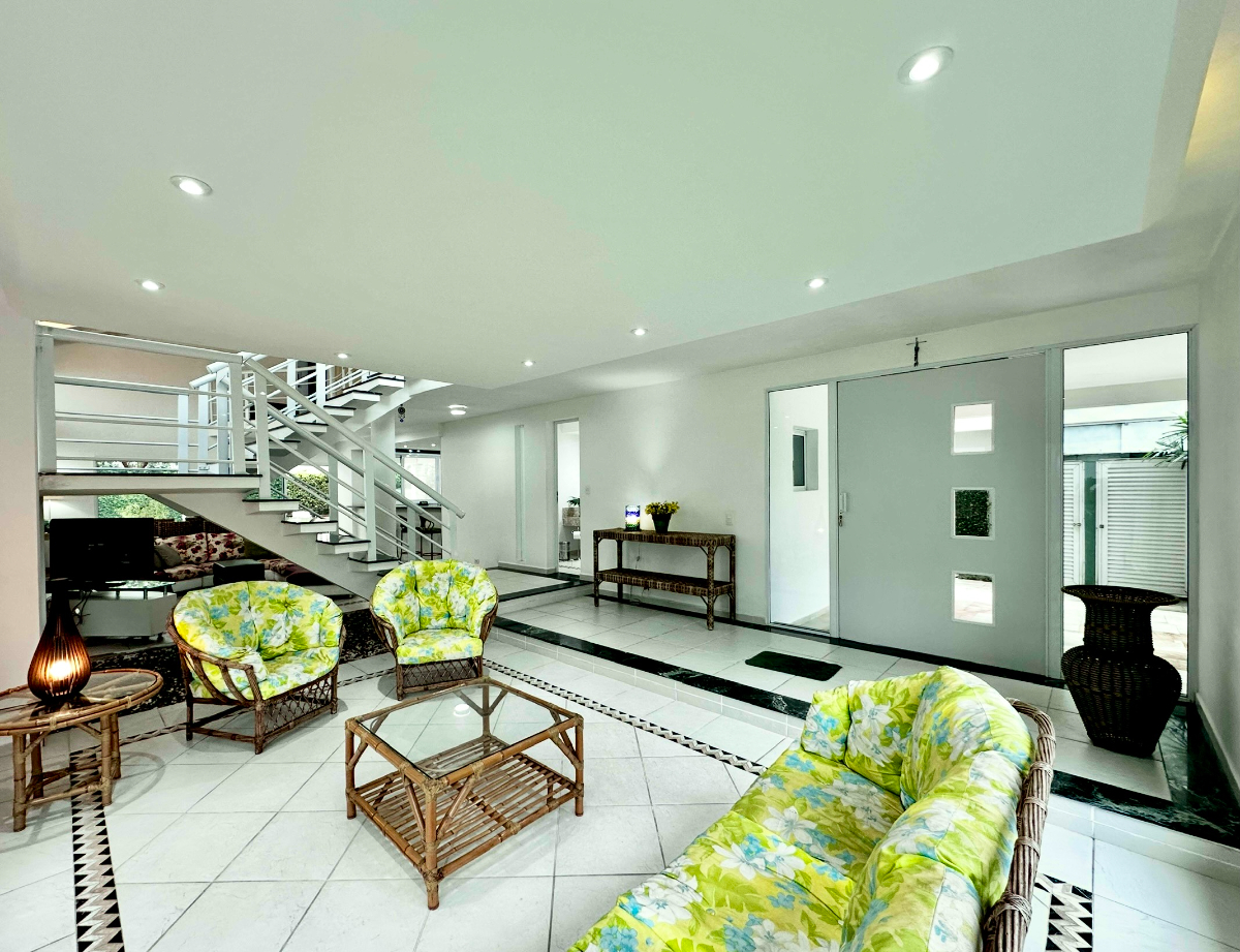 Casa de Condomínio à venda com 4 quartos, 290m² - Foto 12