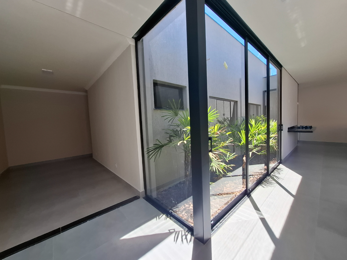 Casa à venda com 4 quartos, 260m² - Foto 7