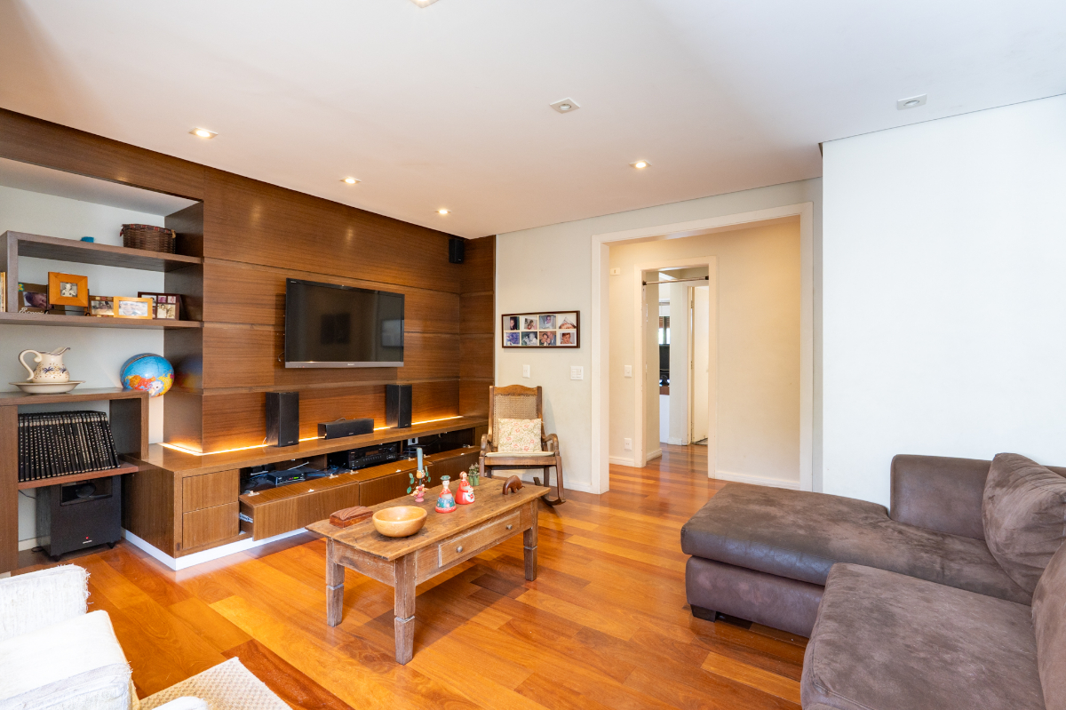 Apartamento à venda com 3 quartos, 232m² - Foto 12