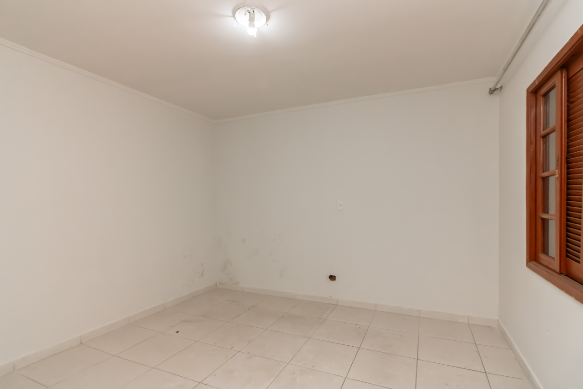 Casa tipo para venda com 3 quartos, sendo 1 suíte, 264m²