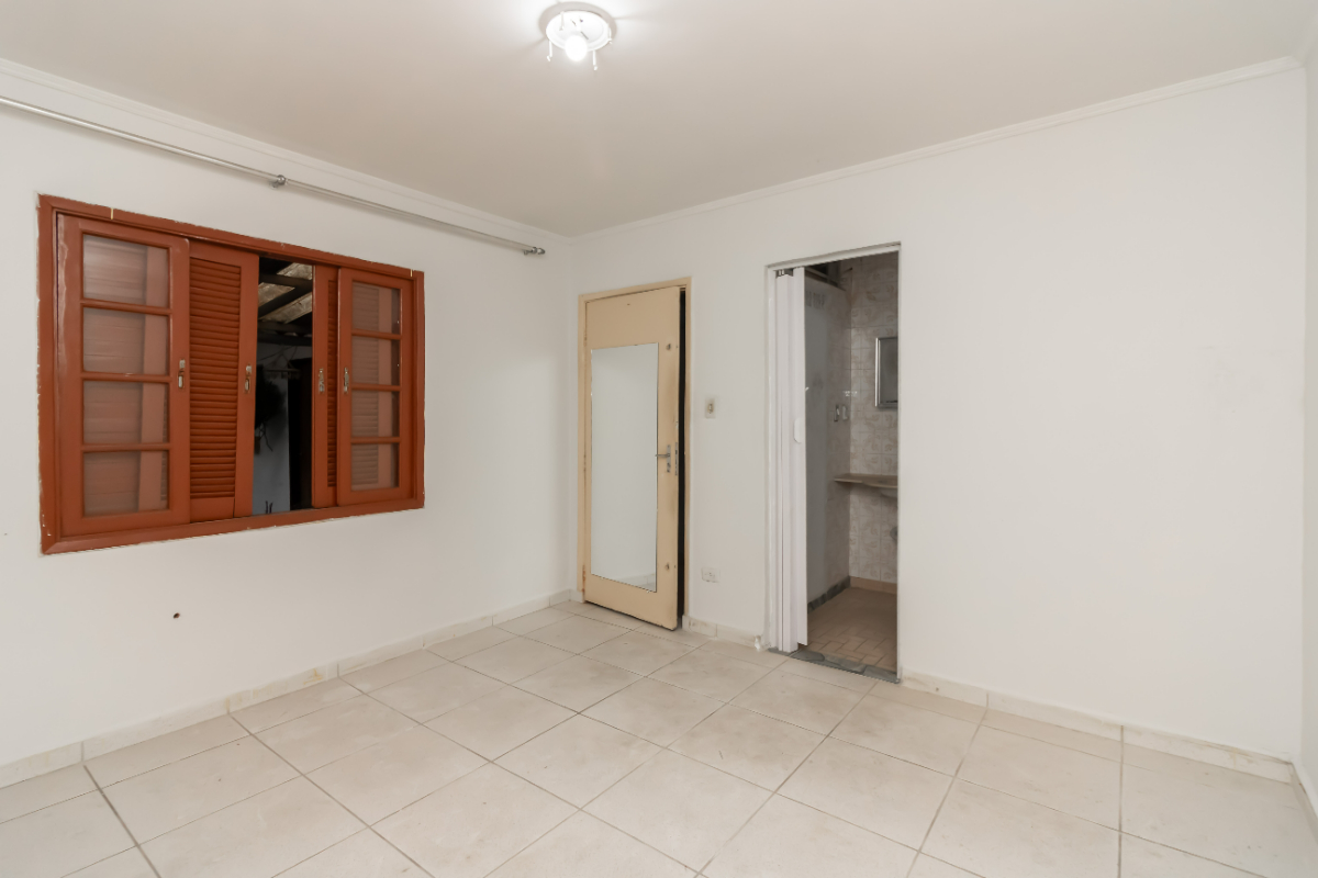 Casa tipo para venda com 3 quartos, sendo 1 suíte, 264m²