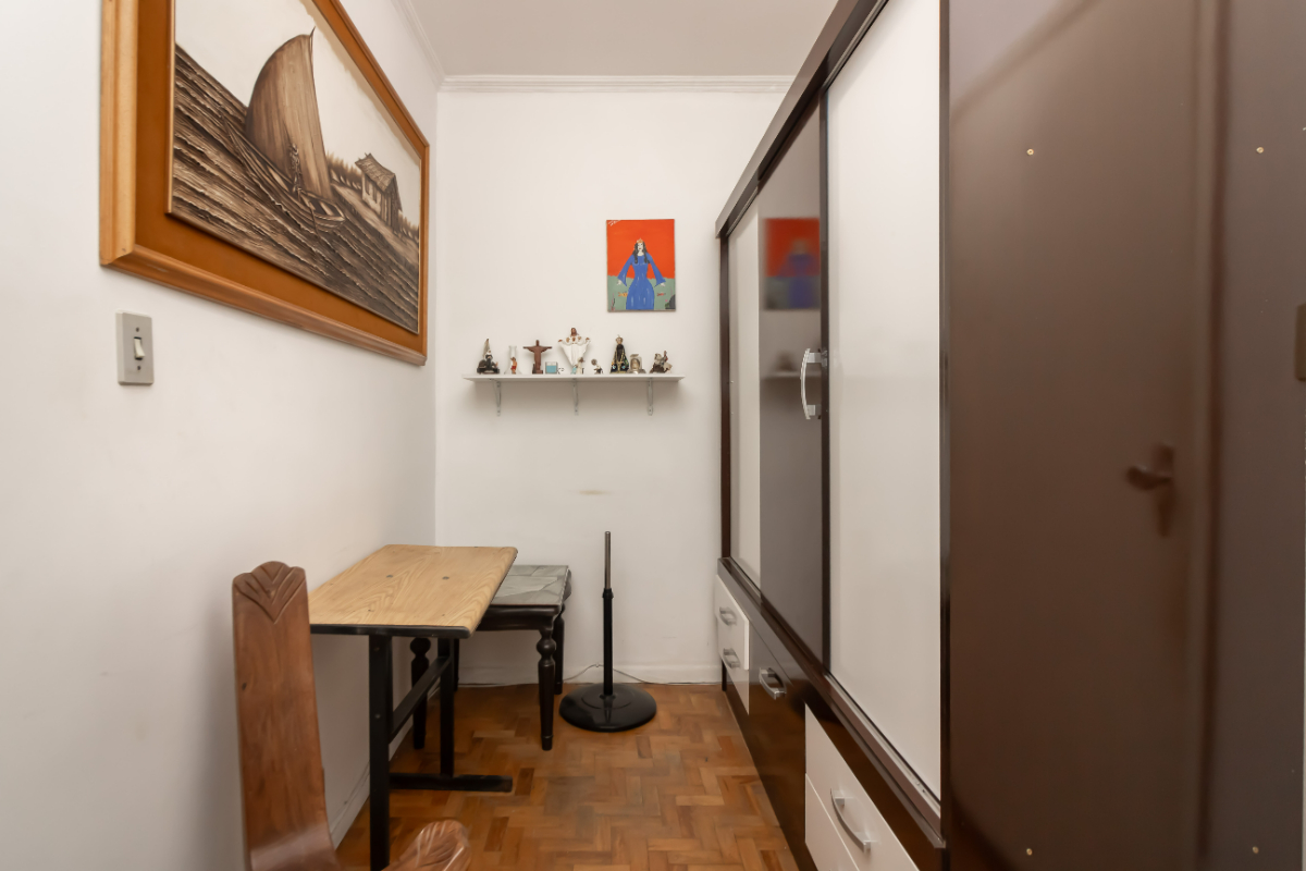 Casa tipo para venda com 3 quartos, sendo 1 suíte, 264m²