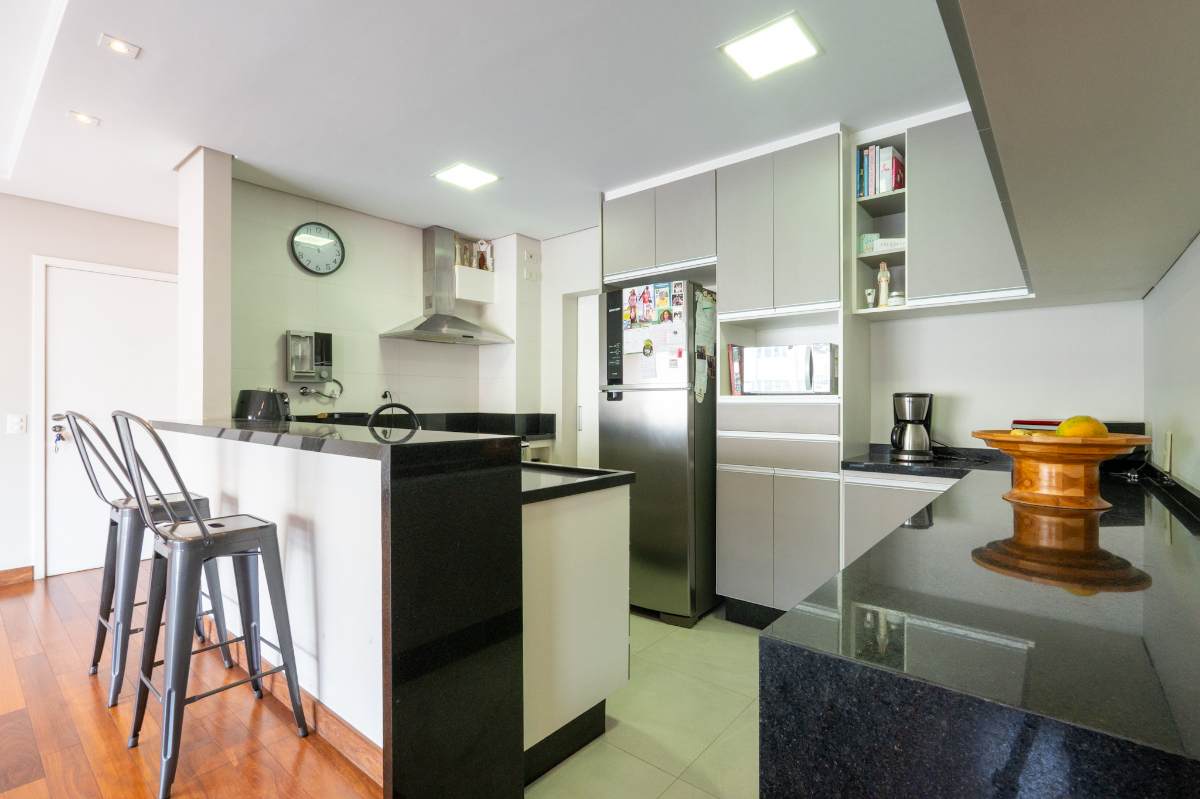 Apartamento à venda com 2 quartos, 96m² - Foto 23